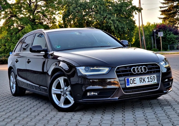 Audi A4 cena 44900 przebieg: 270000, rok produkcji 2013 z Wąchock małe 781